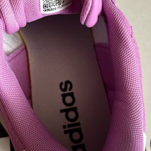 Light purple Gazelle platform Adidas. Only worn twice!